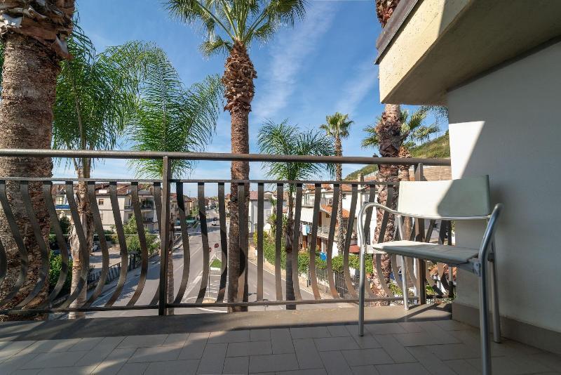 Hotel Il Ceppo Agropoli Kültér fotó