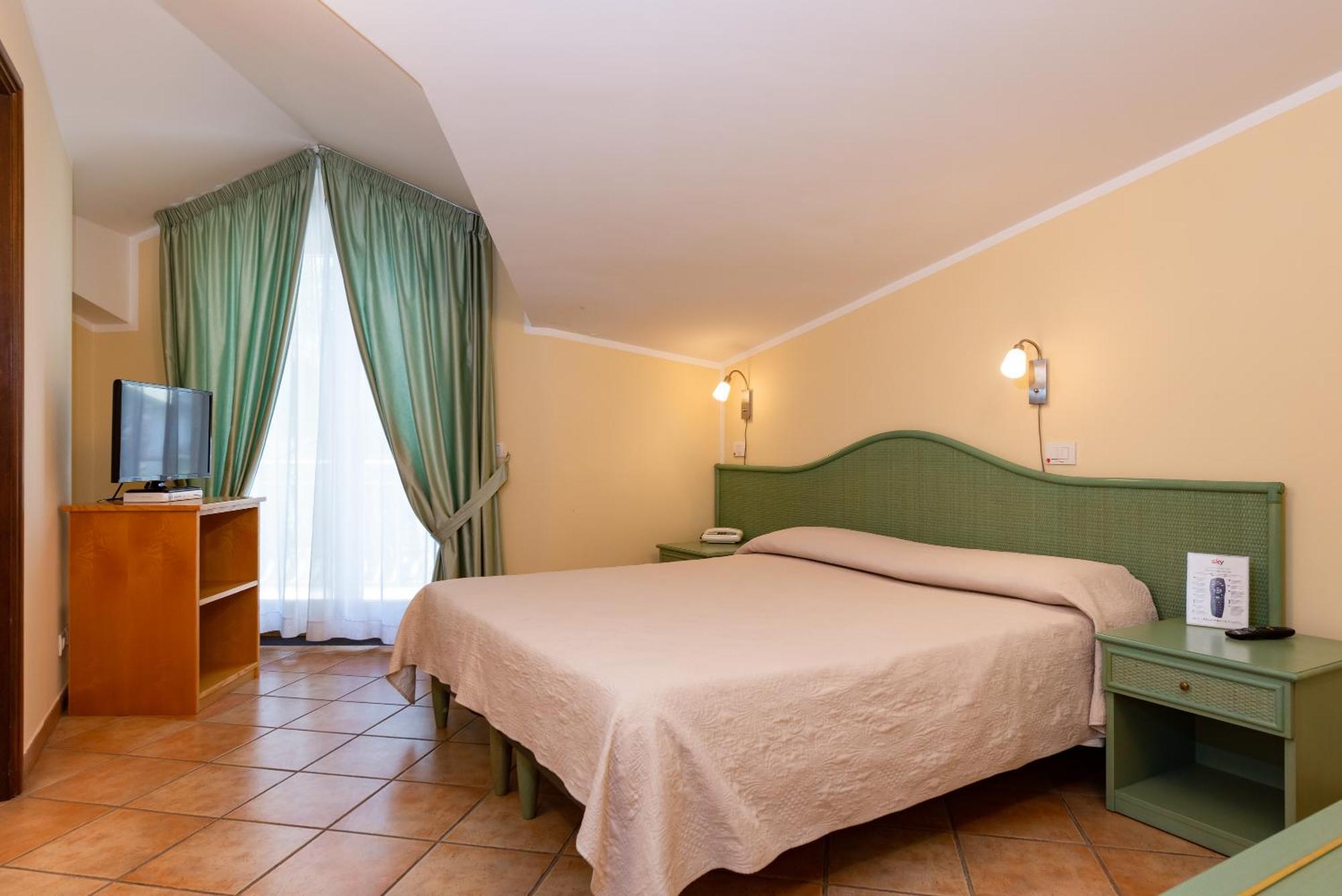 Hotel Il Ceppo Agropoli Kültér fotó
