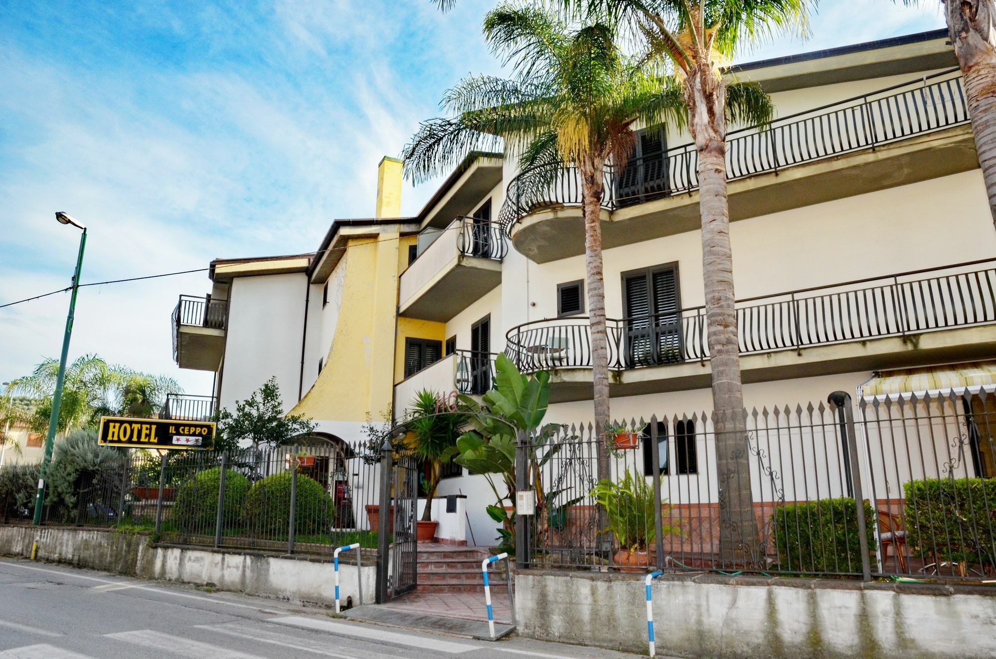 Hotel Il Ceppo Agropoli Kültér fotó
